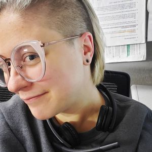 Meet your Posher, Nicole